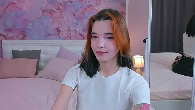 as1an girlfriend online show from December 7, 6:54 am