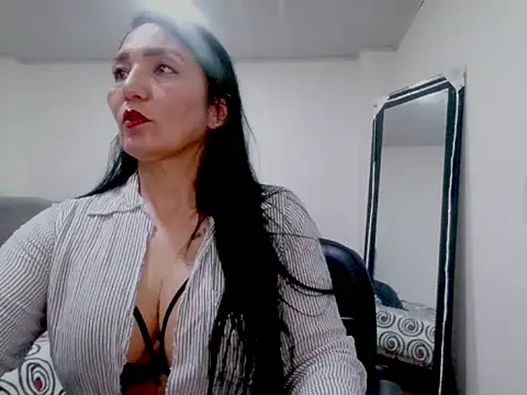 Hanna-33 online show from September 10, 8:09 pm