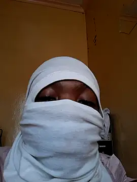 Snapshot of the666D chatting on October 29, 7:32 am the666D online show from October 29, 7:32 am