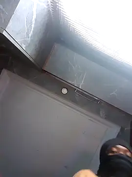 Snapshot of the666D chatting on April 13, 5:13 am the666D online show from April 13, 5:13 am