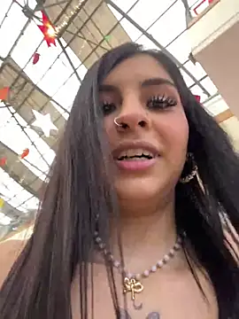 Hilary pinkk online show from December 26, 10:20 pm