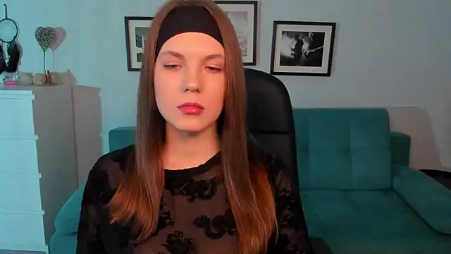 BellaSweetHeart online show from January 26, 8:45 pm