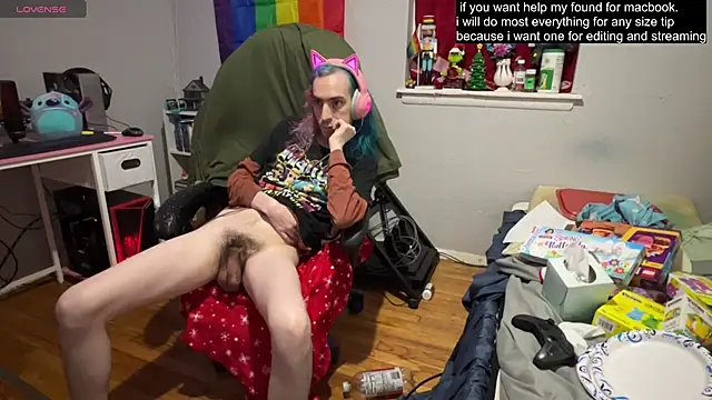 tallnerdyguy online show from March 9, 4:05 am