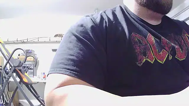 Strong Bear89 online show from February 16, 6:59 pm