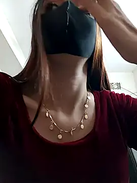 Tisha-01 online show from November 20, 1:39 am