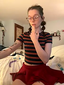 dreamteemergirl online show from October 11, 9:13 pm