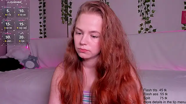 Snapshot of Fox_Lisa chatting on June 5, 4:45 pm Fox Lisa online show from June 5, 4:45 pm