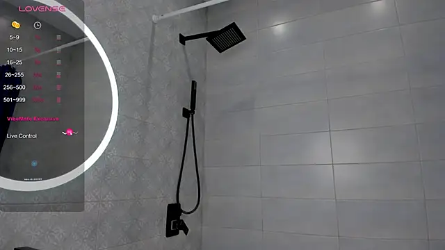 Emeli Love online show from December 8, 6:06 pm