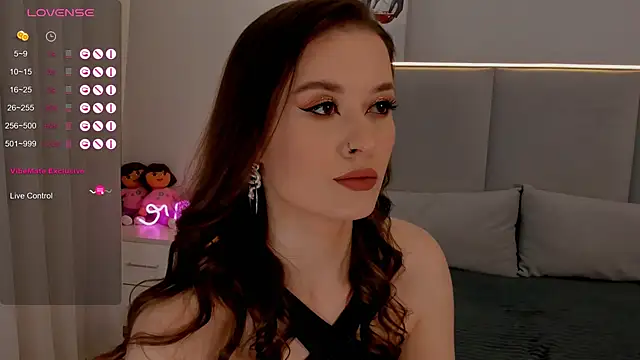 Emeli Love online show from February 26, 9:32 am