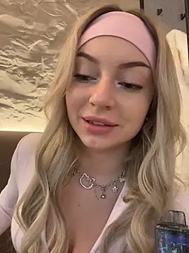 melissa grr online show from February 22, 10:40 am