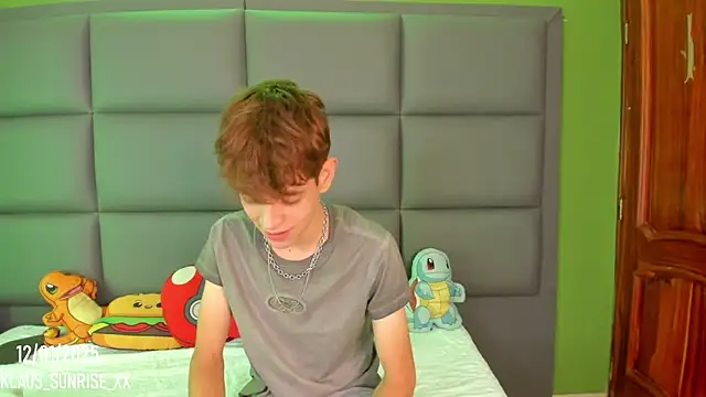 Snapshot of KLAUS_SUNRISE_XX chatting on January 12, 11:28 am KLAUS SUNRISE XX online show from January 12, 11:28 am