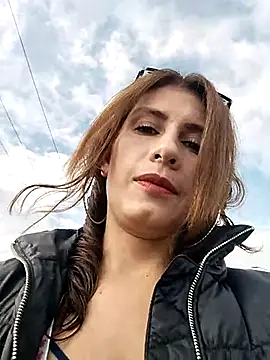 Alysson-- online show from February 20, 12:57 pm