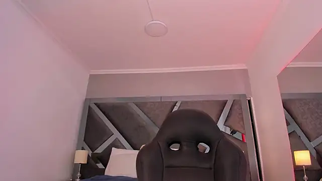 AmberiniHoffman online show from January 22, 11:34 am