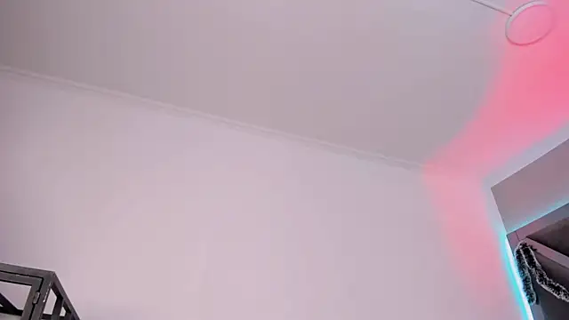 AmberiniHoffman online show from December 19, 11:28 am