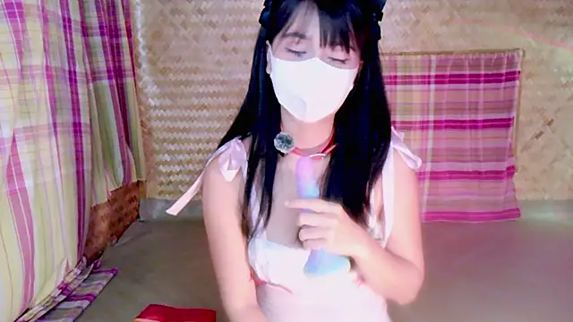 Snapshot of desiregirl69 chatting on July 14, 3:18 pm desiregirl69 online show from July 14, 3:18 pm