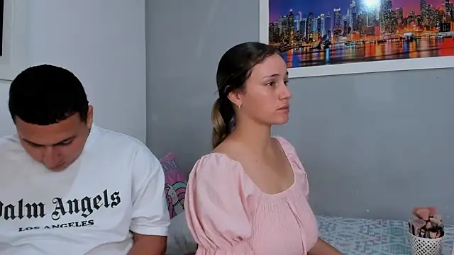 Snapshot of naughtyloverss chatting on March 20, 3:14 pm naughtyloverss online show from March 20, 3:14 pm