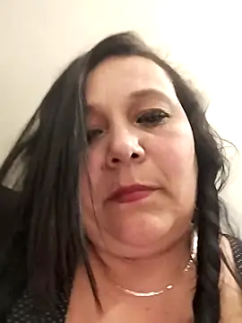 sara pineros online show from January 28, 10:23 pm