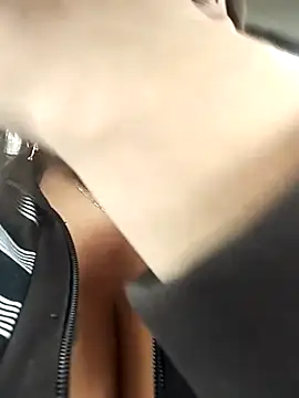 sara pineros online show from February 17, 3:53 pm