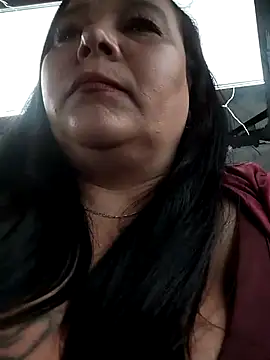 sara pineros online show from March 10, 8:34 pm