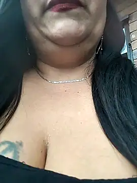 sara pineros online show from March 20, 4:53 pm