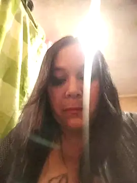 sara pineros online show from November 19, 7:58 pm