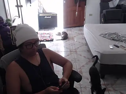 Pit xxz online show from February 14, 4:37 pm