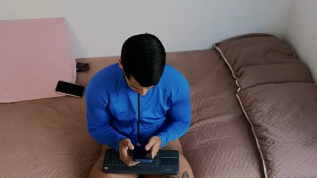 hot69temptation  online show from October 1, 2:23 pm