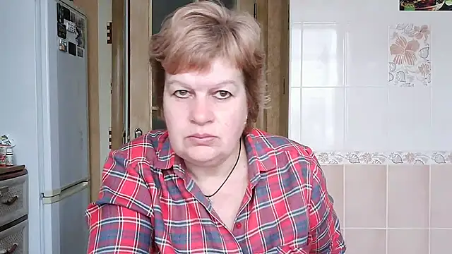 Snapshot of Ettie_Tonia chatting on March 3, 10:06 am Ettie Tonia online show from March 3, 10:06 am