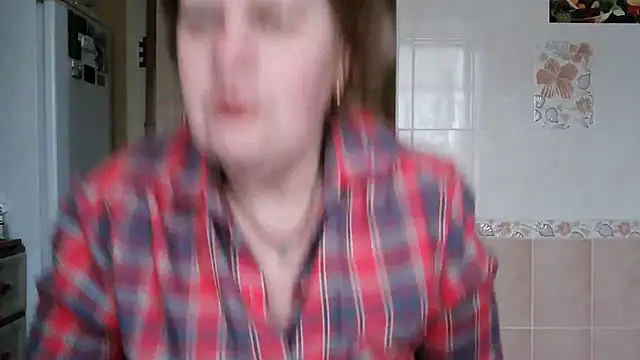 Snapshot of Ettie_Tonia chatting on March 3, 2:37 pm Ettie Tonia online show from March 3, 2:37 pm