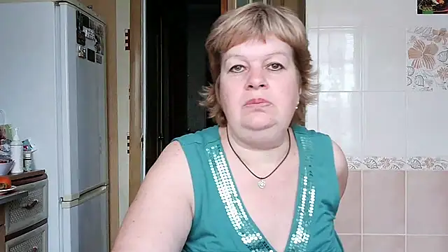 Snapshot of Ettie_Tonia chatting on March 14, 9:14 am Ettie Tonia online show from March 14, 9:14 am