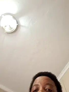 thicktash online show from April 24, 9:45 am