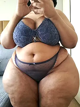 Snapshot of thicktash chatting on July 24, 7:50 am thicktash online show from July 24, 7:50 am