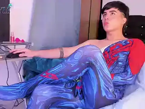 amon kyle online show from February 11, 4:22 am