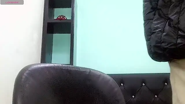 ttimy x boy online show from April 27, 7:12 pm