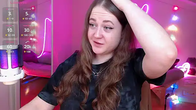 LizzyShine online show from January 26, 5:55 pm