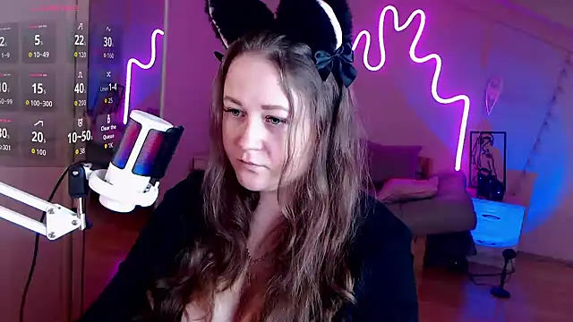 LizzyShine online show from September 14, 1:21 pm