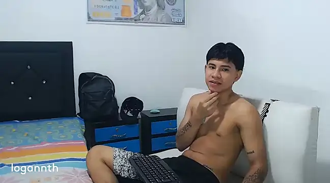 logannth online show from February 22, 11:24 pm