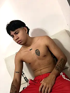 logannth online show from November 11, 5:13 pm