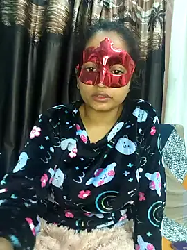 bigtitsqueen online show from December 24, 6:50 pm