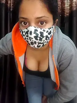 bigtitsqueen online show from January 11, 2:58 pm