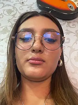 Afrodita Shalom online show from February 2, 8:19 pm