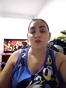 Snapshot of MirandaSoto chatting on March 10, 3:52 pm MirandaSoto online show from March 10, 3:52 pm