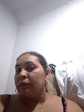 Snapshot of MirandaSoto chatting on March 13, 3:22 am MirandaSoto online show from March 13, 3:22 am