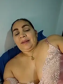 Snapshot of MirandaSoto chatting on March 14, 12:29 pm MirandaSoto online show from March 14, 12:29 pm