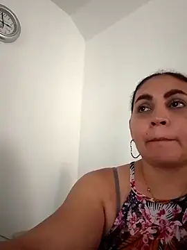 Snapshot of MirandaSoto chatting on March 22, 7:53 pm MirandaSoto online show from March 22, 7:53 pm