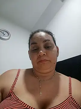 Snapshot of MirandaSoto chatting on September 23, 3:42 am MirandaSoto online show from September 23, 3:42 am