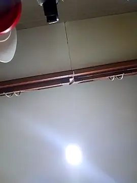 Snapshot of MirandaSoto chatting on September 30, 3:22 am MirandaSoto online show from September 30, 3:22 am