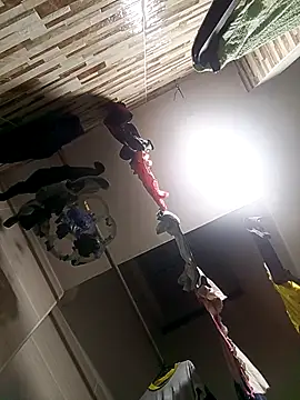 Snapshot of MirandaSoto chatting on November 19, 3:17 am MirandaSoto online show from November 19, 3:17 am