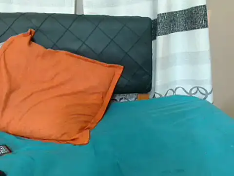 MilkyTitties online show from March 7, 7:52 am