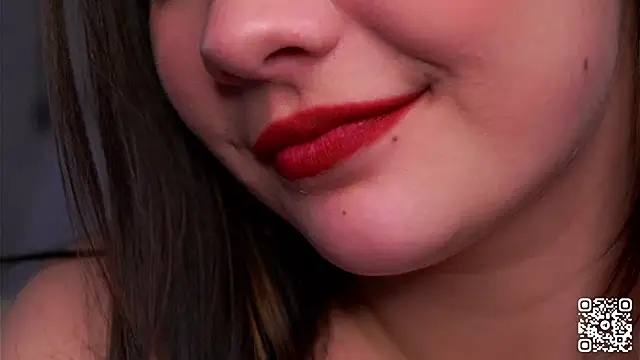 VeronaAppleberry online show from February 12, 5:26 pm